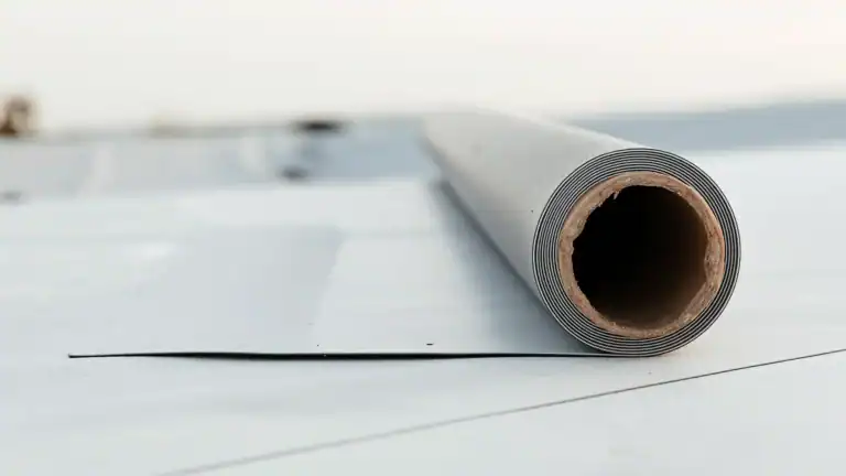 Roll of single-ply roofing membrane
